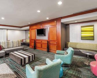 Residence Inn by Marriott Orlando Airport - Orlando - Living room