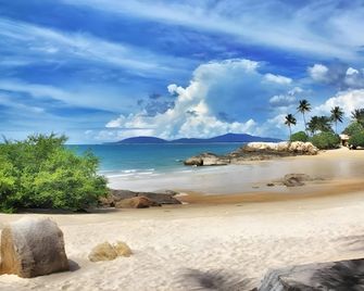 Parai Beach Resort & Spa - Bangka - Sungailiat - Plage