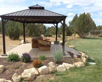 Ranchette Ponderosa - The Timpanogos #1 at Wind Walker Homestead - Spring City - Patio