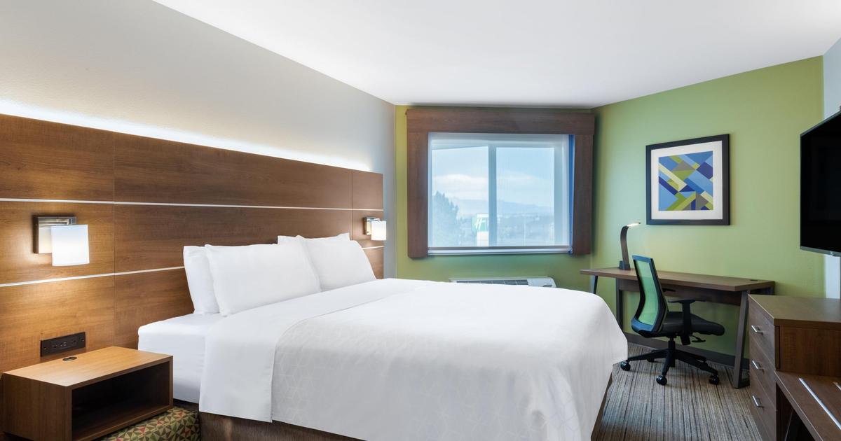 Holiday Inn Express Colorado Springs Airport, An IHG Hotel AED 312