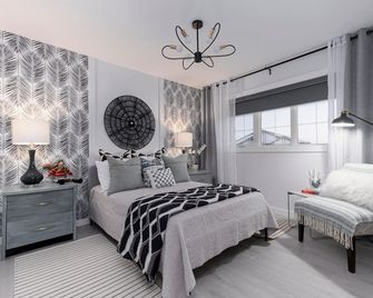 Luxurious House in a Desired Location, King Bed - Winnipeg - Chambre