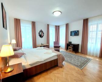 Casa Roth - Braşov - Schlafzimmer