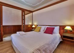 Best Western Hotel Moderno Verdi - Genoa - Phòng ngủ