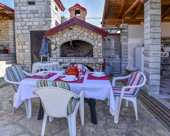 Villa Green Oasis - Biograd na Moru - Innenhof