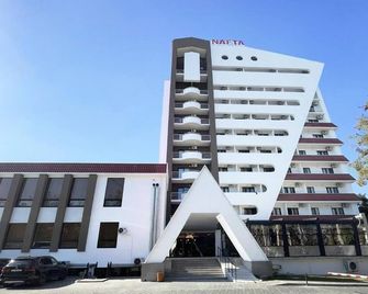 Nafta Sanatorium - Naftalan - Edificio