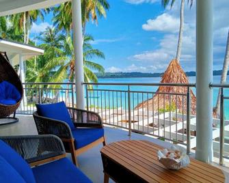Nasara Resort Mentawai - Pulau Silabok - Balkon