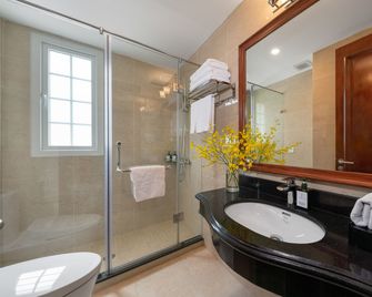 Sunline Hotel - Hanoi - Baño