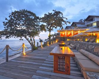 Rajavilla Lombok Resort - Seaside Serenity - Senggigi