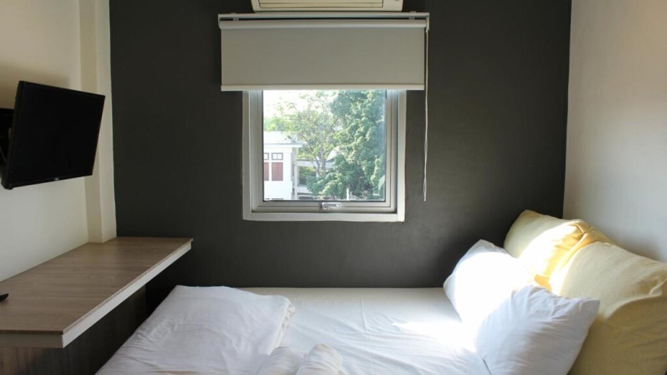 جام هوستل بانكوك