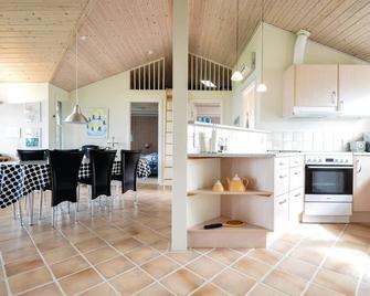 Three-Bedroom Holiday Home In Vinderup - Vinderup - Cocina