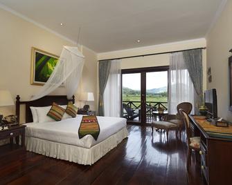 Santi Resort & Spa - Luang Prabang - Yatak Odası