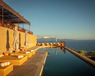 Hôtel Mylos - Cargèse - Cargèse - Басейн
