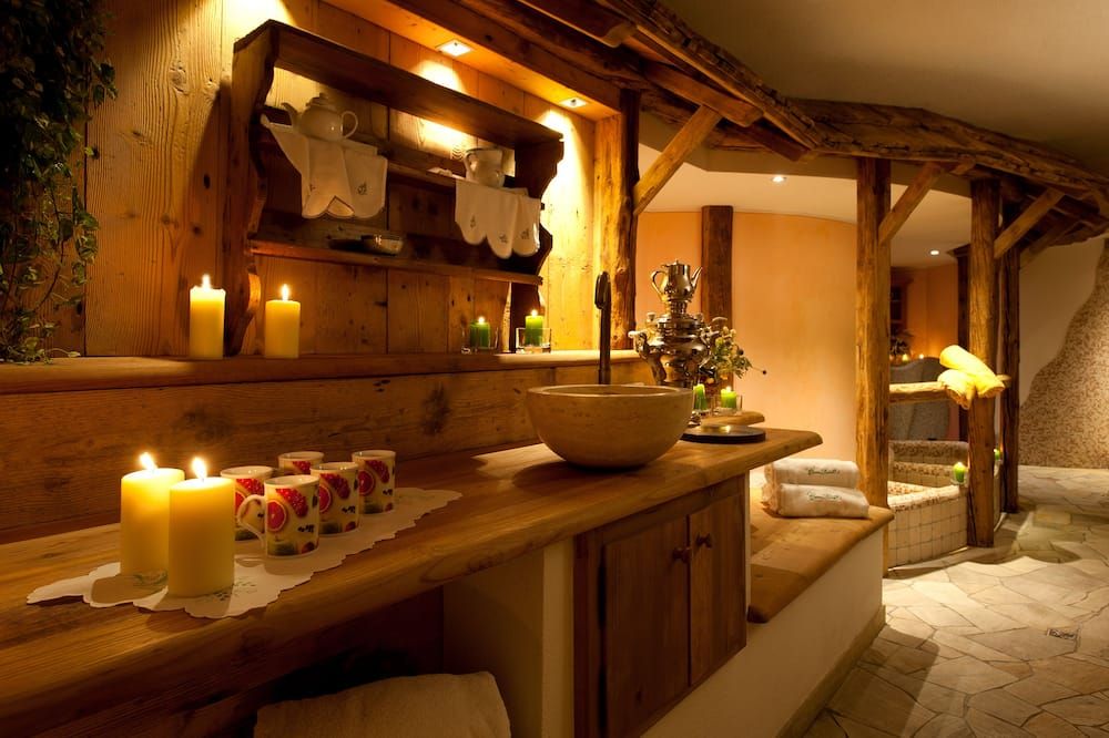 Centro Pineta Family Hotel & Wellness - פינצולו