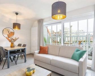 Apartment with cosy sunny terrace - Middelkerke - Sala de estar