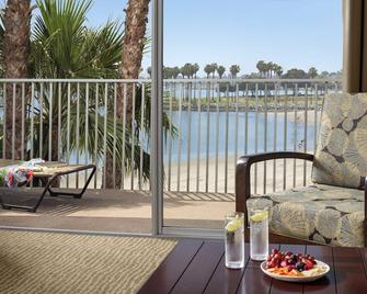 Bahia Resort Hotel - San Diego - Balcony