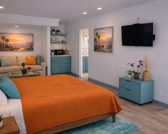 Spring House Resort - Desert Hot Springs