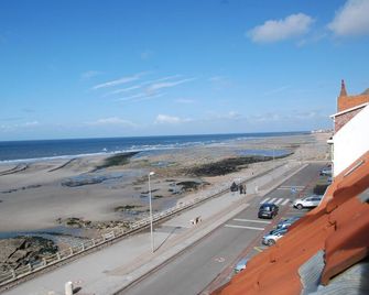 Charming appart with stunning sea views in the natural region of Les 2 Caps - Ambleteuse - Bâtiment