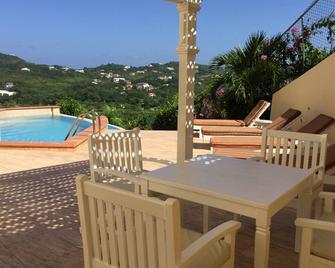South Sea House - Cap Estate - Pool