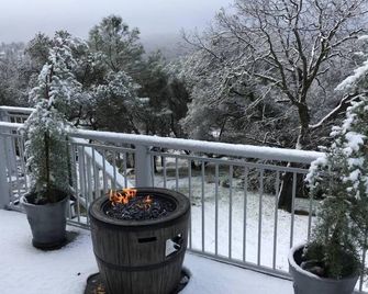 Papillon Cellars - Mariposa - Balkon