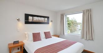 306 Motel Apartments - Christchurch - Bedroom