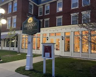 The Brandon Inn - Fourth Floor Queen Room - Brandon - Building