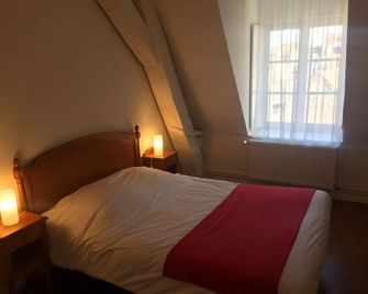 Villa Medicis Autun - Отен - Спальня