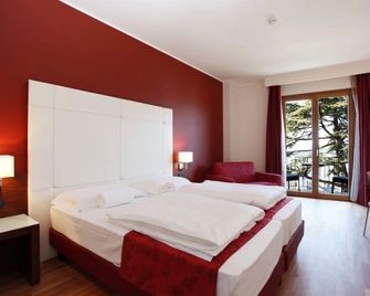 Hotel Lido - טורי דל בנאקו - חדר שינה