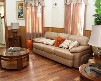 Lebon Appart Hotel - Port Au Prince - Living room