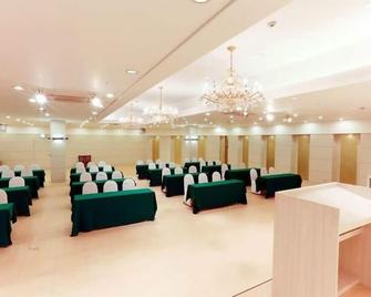 Gimcheon Park Hotel - Gimcheon - Restaurante