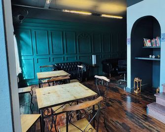 Youkoso Hostel - Florianópolis - Essbereich
