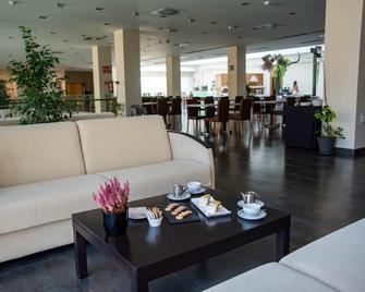 Hotel Ibersol Atrio del Mar - Los Alcázares - Lobby