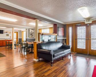 Econo Lodge Jacksonville near Little Rock Air Force Base - Jacksonville - Wohnzimmer
