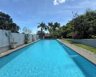 Marpas Apartments - Valencia - Pool