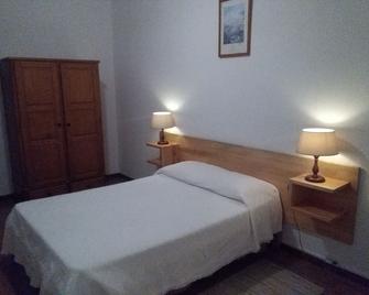 Al Moniz - Santa Cruz - Habitación