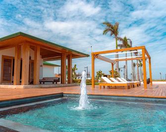 Karibao Resort Town - Playas - Pool