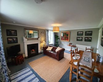 Parkhead House - South Queensferry - Living room