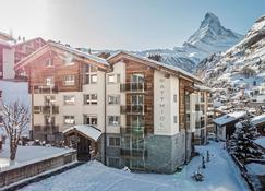 Matthiol Appartements - Zermatt - Building