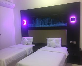 Holiday Apartments For Residential Units - Dammam - Bedroom