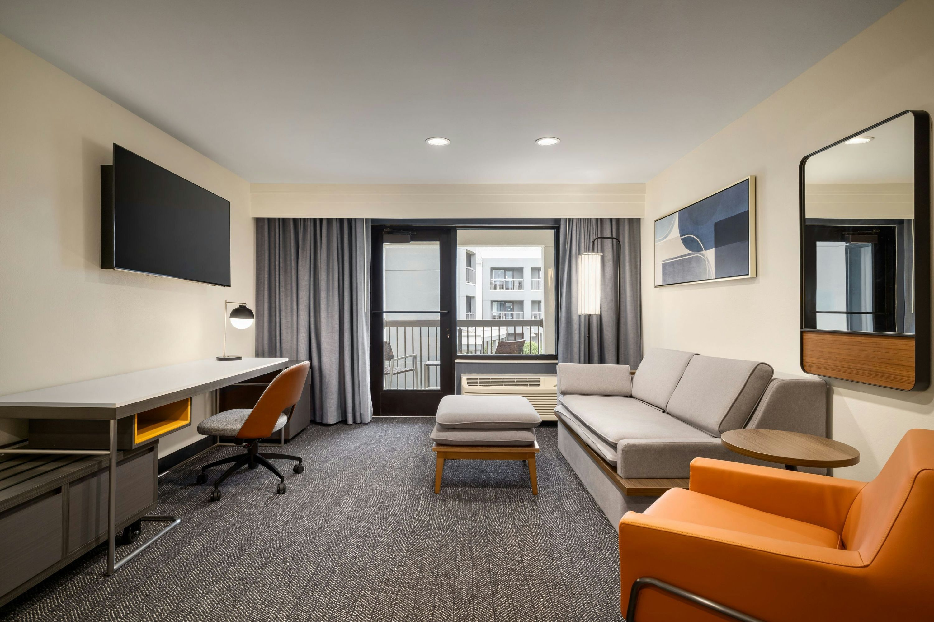 Courtyard by Marriott Fargo Moorhead, MN - Moorhead - Obývací pokoj