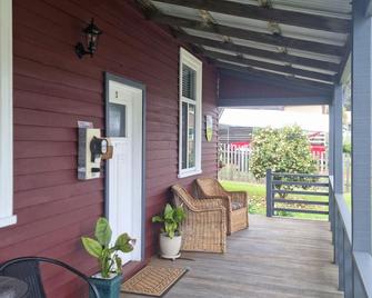 Millhouse on Pine - Pemberton - Balkon