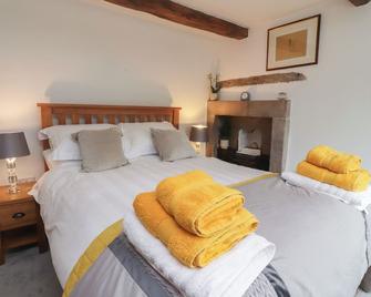 2 The Square, Family Friendly, With A Garden In Grassington - Skipton - Bedroom