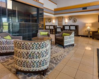 Drury Inn & Suites Hayti Caruthersville - Hayti - Lobby