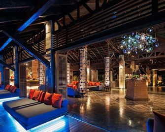 斯萊特酒店 - 奈通海灘 - 大廳