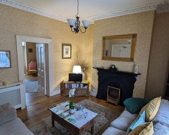 Donnybrook Hall - Dublín - Sala de estar