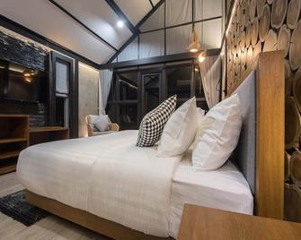 Vino Neste Private Pool Villas - Pak Chong - Habitación