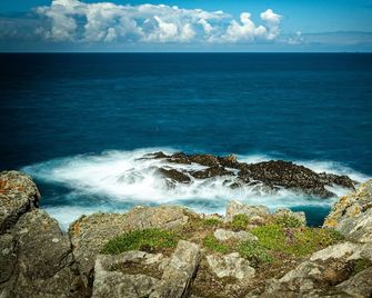 Lazy Waves - Newquay