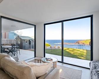 Pia's Paradise Kiama - Kiama - Living room