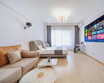 Cookie & Sugar Boutique Apartment (Shenyang Railway Station West Square Branch) - Shenyang - Schlafzimmer