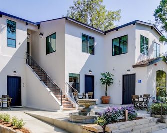 Casa Valerio Unit 6b-boutique Suite in Downtown Santa Barbara - Santa Barbara - Building