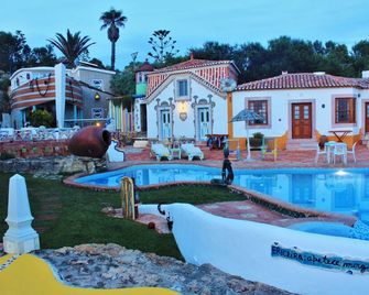 Villa Ana Margarida Beach - Ericeira - Zwembad